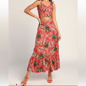 Lulus two piece outfit never worn